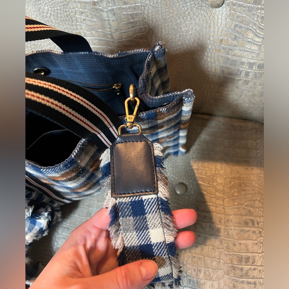 Leone Nomad Bag - Picture 2 of 11